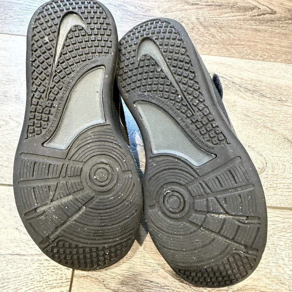 Nike Black and Gray Kids' Sneakers (13C)